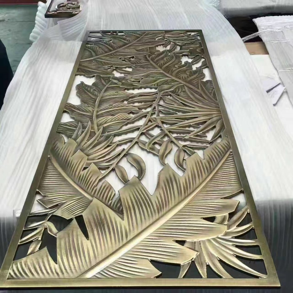 Electroplated stainless steel decorative panel with botanical cutout design